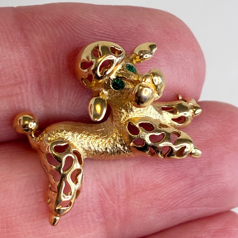 Vintage Poodle Brooch Gold Tone Openwork Green Rhinestone Eye Animal Pin